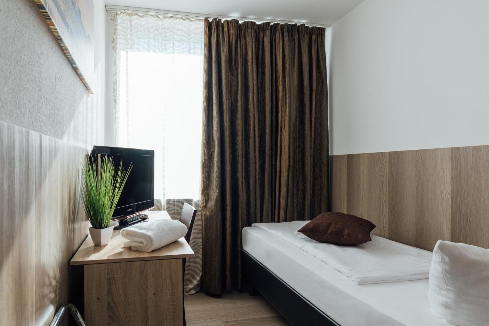 Hotel Hanseat Hamburg-Harburg Exteriör bild