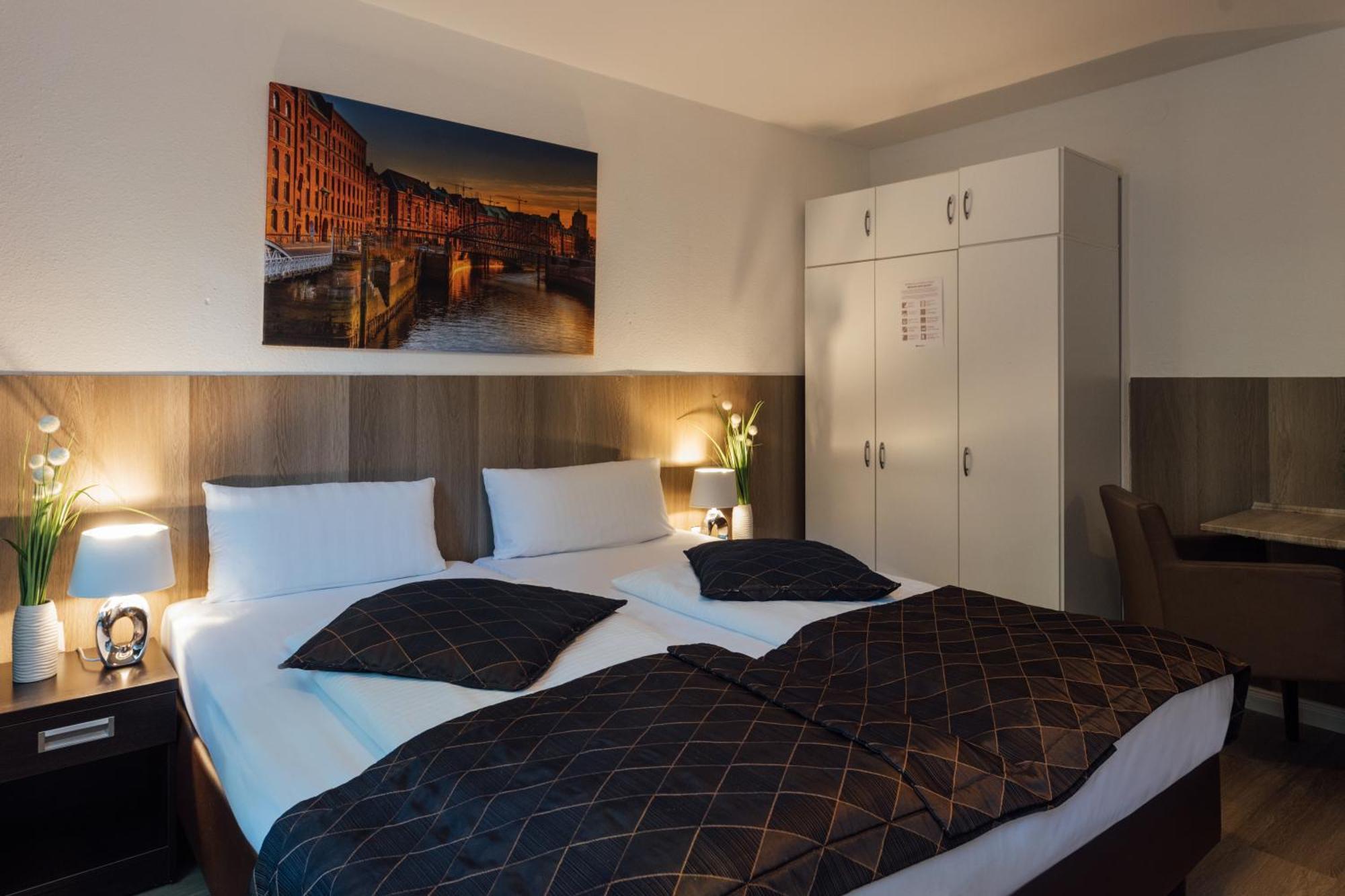 Hotel Hanseat Hamburg-Harburg Exteriör bild